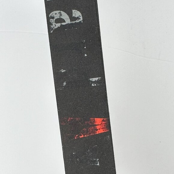 Performance: Richard Avedon Photography by Mitsuko Lahr, John Gregory - Picture 3 of 9